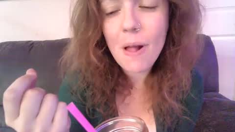 Connie Rae online show from 09.17.25