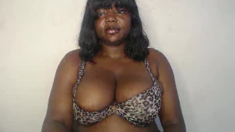 mila online show from 10.05.25