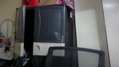Snapshot of lovee_gelly chatting on 05.12.26 Gelly online show from 05.12.26