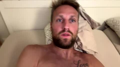 lovefuesse online show from 09.11.25