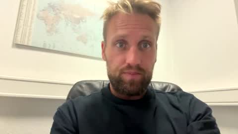 lovefuesse online show from 09.15.25