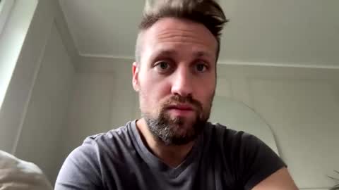 lovefuesse online show from 11.17.25