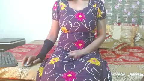 Snapshot of lovefunnitya chatting on 12.31.24 Divya online show from 12.31.24