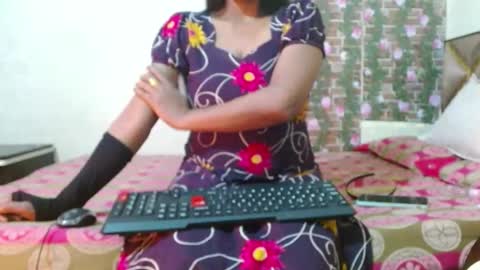 Snapshot of lovefunnitya chatting on 01.03.25 Divya online show from 01.03.25