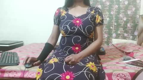 Snapshot of lovefunnitya chatting on 01.19.25 Divya online show from 01.19.25