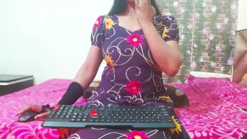 Snapshot of lovefunnitya chatting on 01.31.25 Divya online show from 01.31.25
