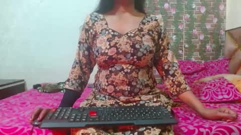 Snapshot of lovefunnitya chatting on 02.12.25 Divya online show from 02.12.25