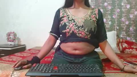 Snapshot of lovefunnitya chatting on 02.17.25 Divya online show from 02.17.25