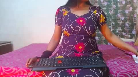 Snapshot of lovefunnitya chatting on 03.06.25 Divya online show from 03.06.25