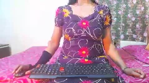 Snapshot of lovefunnitya chatting on 03.06.25 Divya online show from 03.06.25