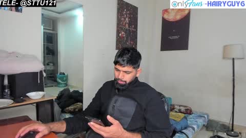 Snapshot of lovehairyindian chatting on 12.18.24 Indian hairy online show from 12.18.24