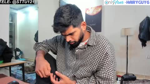 Snapshot of lovehairyindian chatting on 12.27.24 Indian hairy online show from 12.27.24
