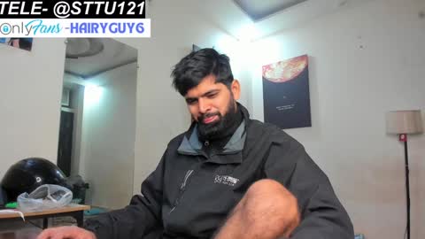 Snapshot of lovehairyindian chatting on 01.06.25 Indian hairy online show from 01.06.25