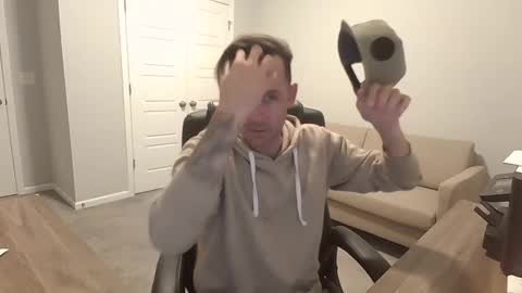 lovehatlovers online show from 09.19.25