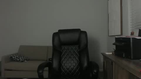 lovehatlovers online show from 04.11.26