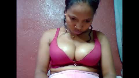 loveinlife750427 online show from 11.28.25