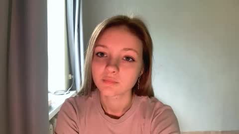 Snapshot of lovelladeboer chatting on 10.24.25 Ella online show from 10.24.25