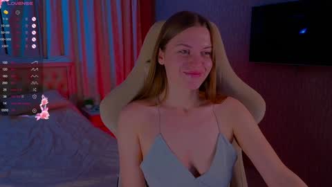 Laura online show from 12.09.24