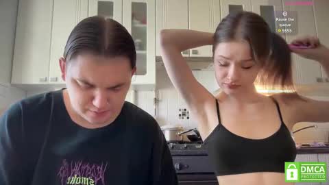 Mileena and Oliver online show from 02.24.25