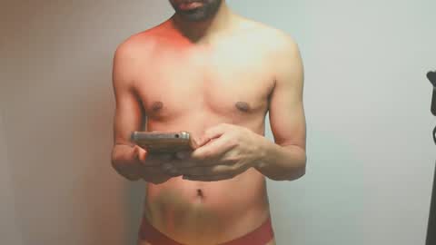 Snapshot of lovely__person chatting on 01.19.25 Lovely Person online show from 01.19.25