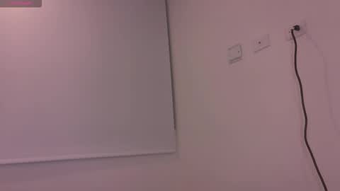 Snapshot of lovely_allys chatting on 09.27.25 Allyson 3 online show from 09.27.25