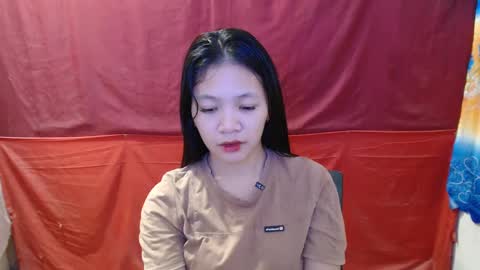 Snapshot of lovely_angel19 chatting on 01.27.25 Angel online show from 01.27.25