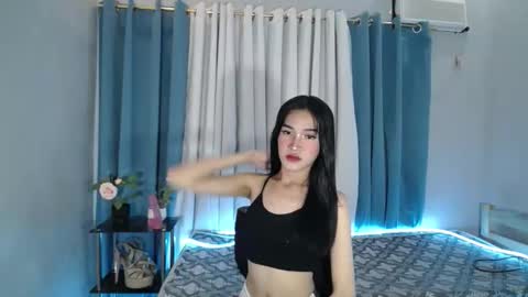 BELLA online show from 04.04.26