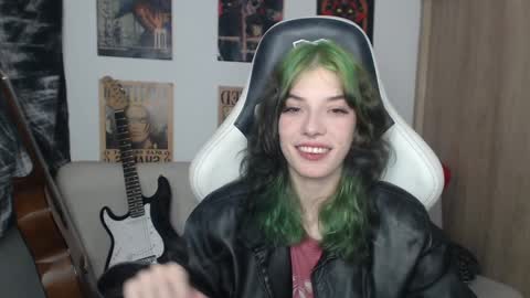 Cassie online show from 12.17.24