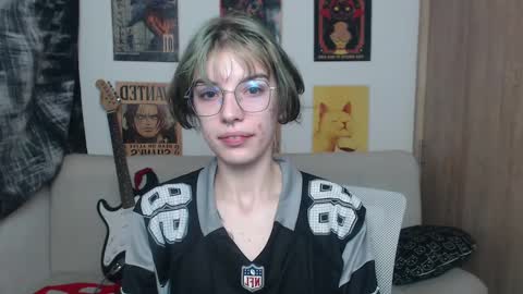 Cassie online show from 02.20.25