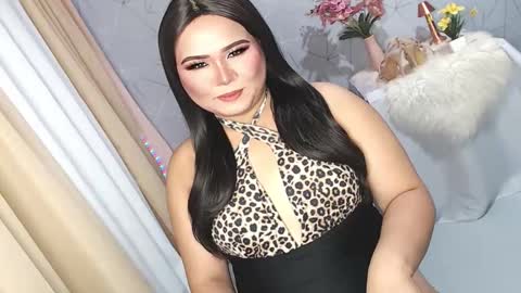 Lovely Dale online show from 10.07.25