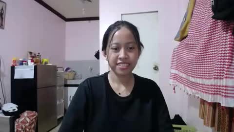 Snapshot of lovely_kera chatting on 10.22.25 Lovely kera online show from 10.22.25