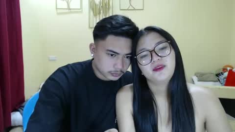 Lovely Laura online show from 12.11.24