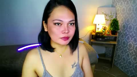 lovely_mara69x online show from 10.14.25