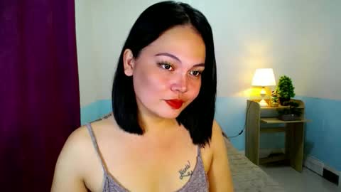 lovely_mara69x online show from 10.25.25