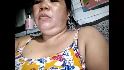 lovely_orchid online show from 11.25.25