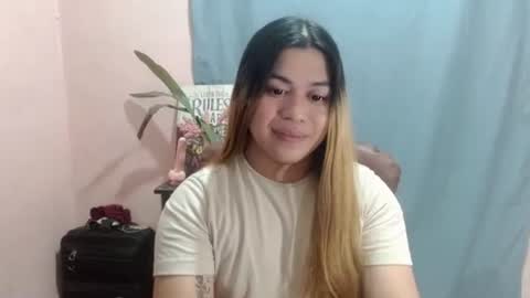 lovely_ricaxxx online show from 10.06.25