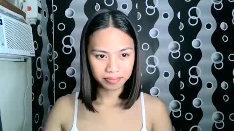lovely_yvoneslutty online show from 09.10.25
