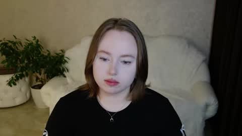 Snapshot of lovelybeatricee chatting on 02.13.26 Beatrice online show from 02.13.26