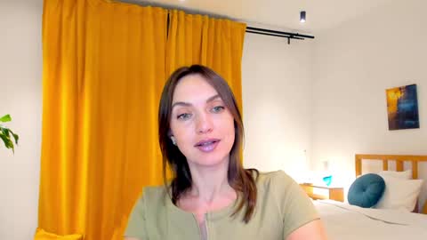 Mia online show from 12.13.24