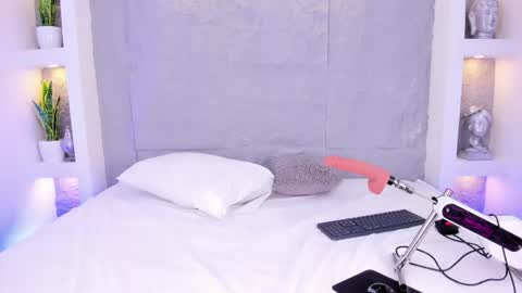 Lovely online show from 04.30.26
