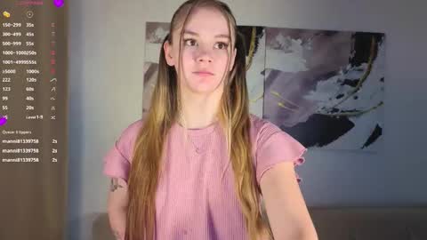 lovelygracee online show from 10.25.25