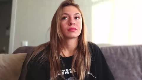 Kate only online show from 09.19.25