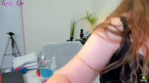 Lola online show from 10.12.25