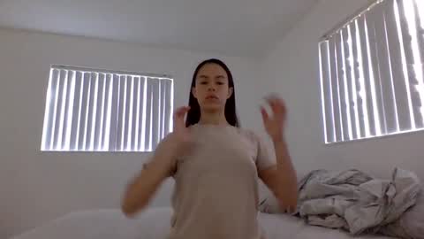 lovelylovelybrooke online show from 02.12.25