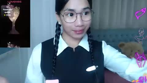 Snapshot of lovelymae18 chatting on 02.26.26 lovelymae18 online show from 02.26.26