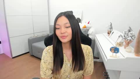 kim online show from 12.15.24