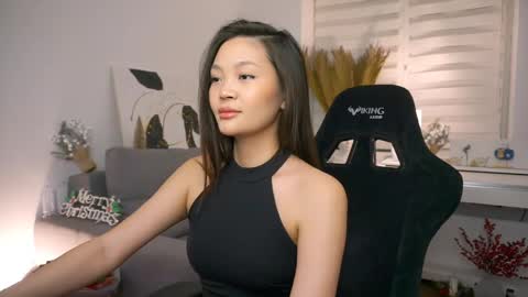 kim online show from 12.24.24