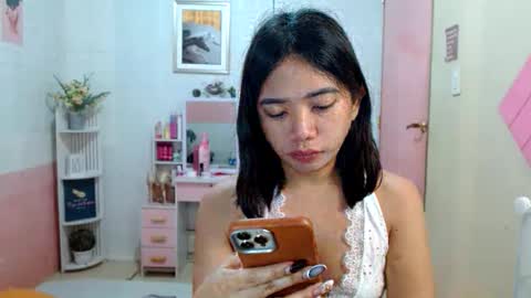 lovelypetitebigcock online show from 02.12.26