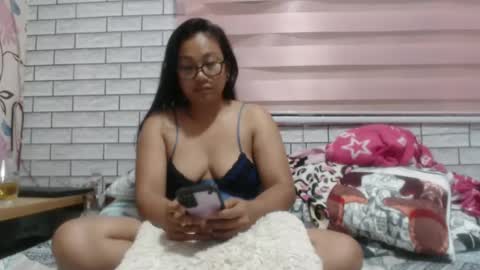 Angelquey online show from 01.05.25