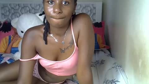 lovelytin online show from 02.25.26